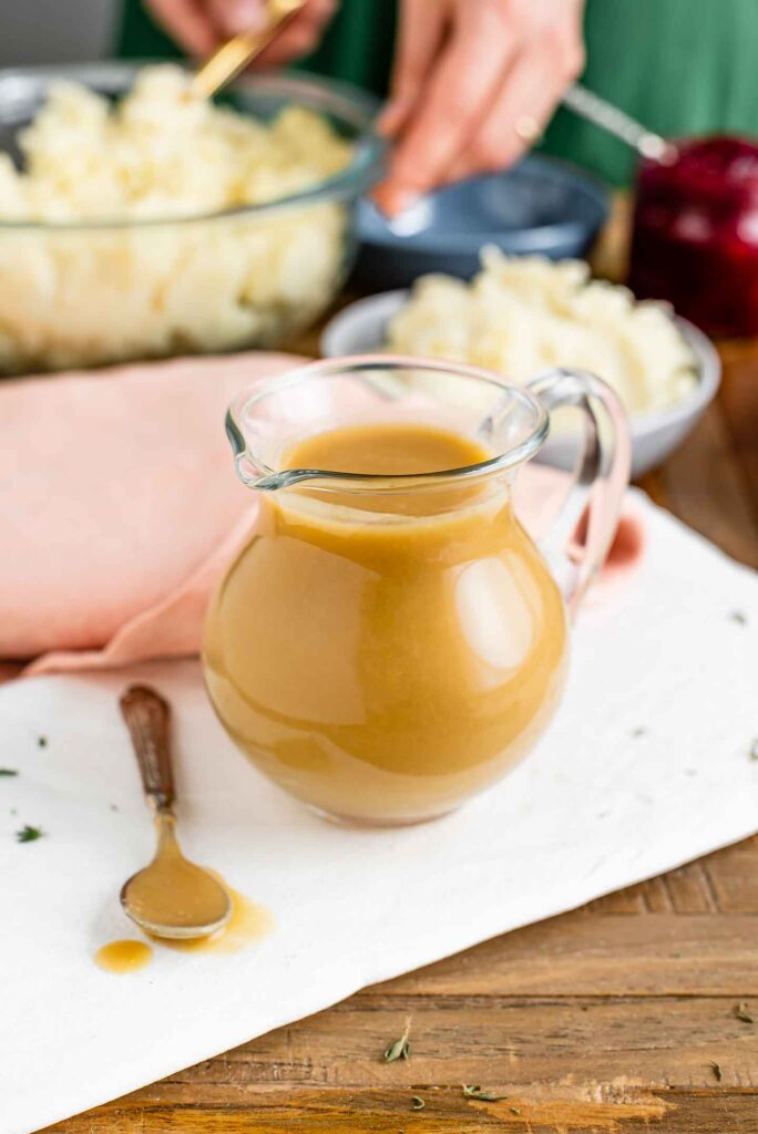 Quick And Savoury Vegan Gravy • Tasty Thrifty Timely