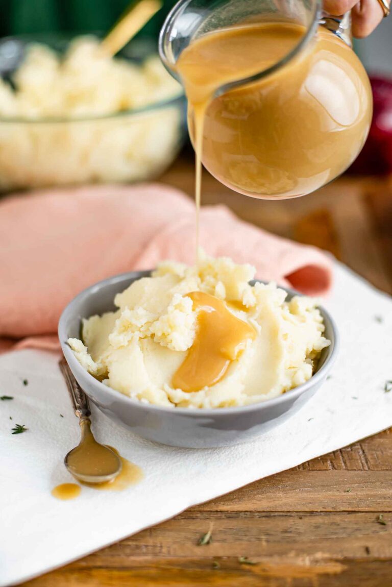 Quick And Savoury Vegan Gravy • Tasty Thrifty Timely